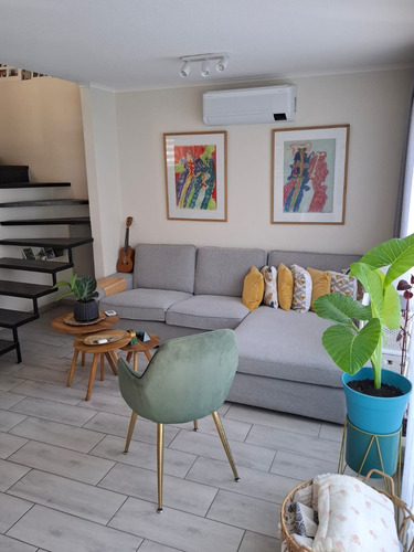 Cómoda Casa En Condominio Altaír, Miraflores, Peñaflor.