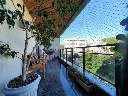 Imagem 15 de 18 de Apartamento 3 Suites, 3 Varandas E 3 Vagas, 1 Por Andar