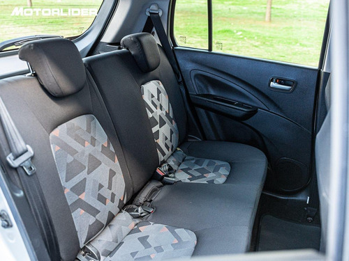 Imagen 11 de 25 de Suzuki Celerio 1.0 Gl At Extra Full | Permuta / Financia
