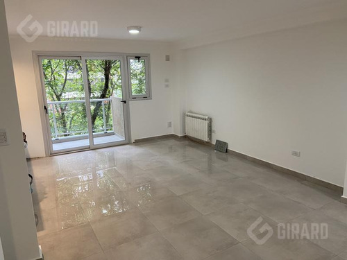Imagen 13 de 30 de Departamento En Venta, La Perla.