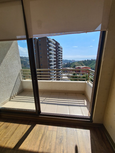 Departamento 2d+1b+estacionamiento,cercano A 1 Norte