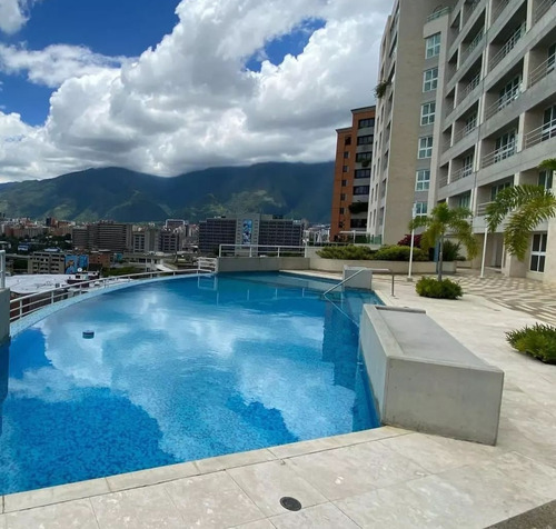 Se Vende Ph Dúplex En Lomas De Las Mercedes 354m2 4h+s/5b+s/4p  