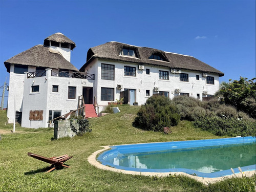 Venta De Hotel En Punta Del Diablo