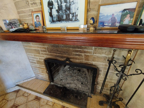 Venta De Chacra Con Casa En Allen, 6 Hectareas
