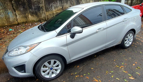 Imagem 1 de 9 de Ford Fiesta Sedan 2012 1.6 16v Se Flex 4p