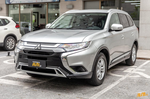 Mitsubishi Outlander 2.0 2022