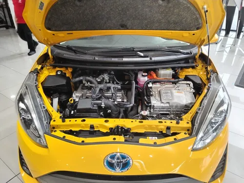Toyota Prius 2021