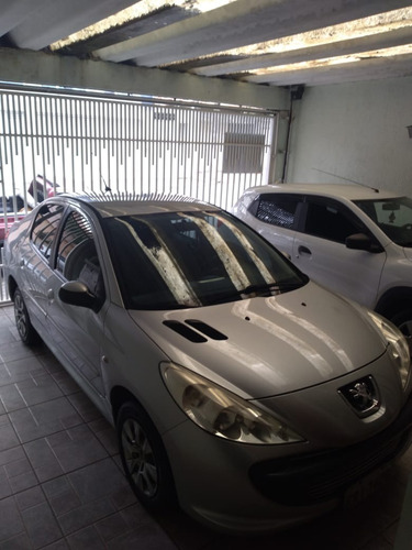 Peugeot 207 Passion 1.4 Xr Flex 2011