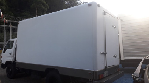 Imagen 5 de 12 de Toyota Dyna Refrigerada