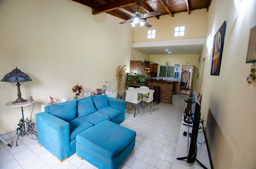 Casa En Venta En Monte Grande
