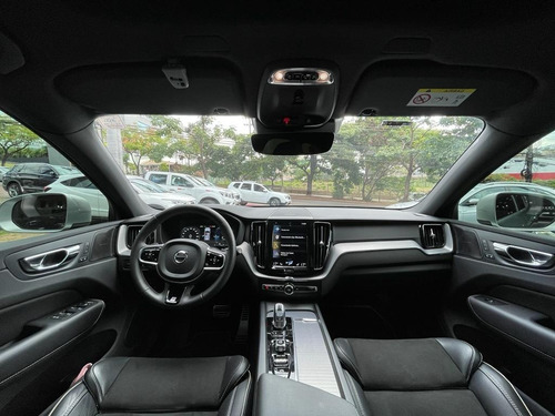 Imagem 10 de 11 de Volvo Xc60 R-design T8 2.0