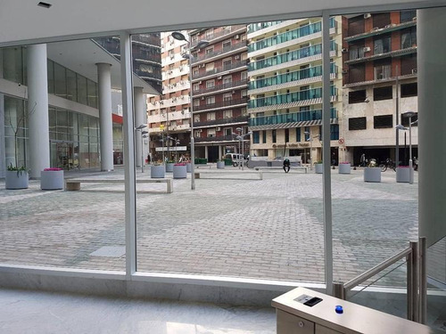 Imagen 6 de 17 de Piso Entero En Torre Bellini Esmeralda 900!!