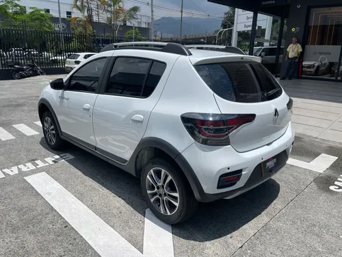 Renault Stepway 1.6 Intens Cvt