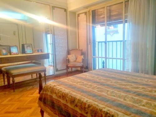 Imagen 27 de 30 de Departamento De 6 Ambientes Con Espacio Guardacoche Y Baulera En Venta En Caballito
