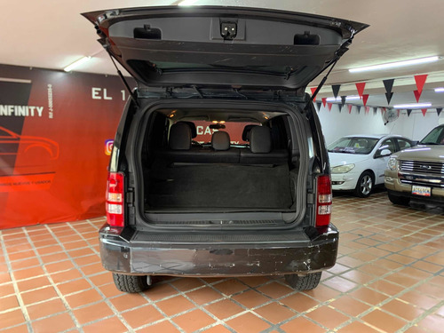 Imagen 9 de 10 de Jeep Cherokee 3.7 4x4
