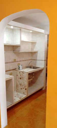 Imagen 7 de 17 de En Venta Amplio Apartamento Residencias Don Luis Ah