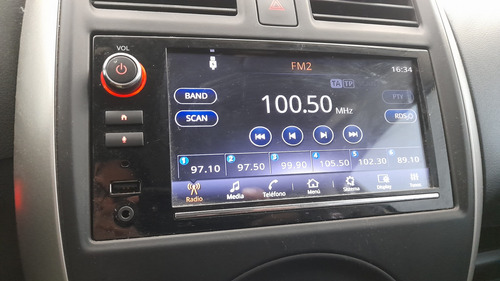Nissan Versa 1.6 V-DRIVE PLUS AUTO