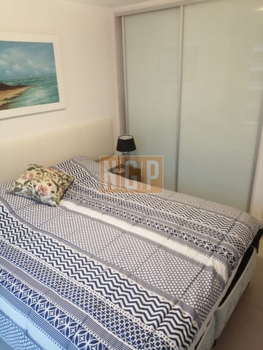 Imagen 9 de 11 de Apartamento En Venta Y Venta, Peninsula, Punta Del Este, 2 Dormitorios.