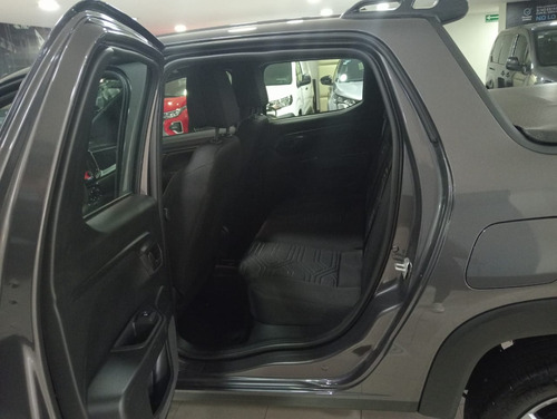 Ram 700 Doble Cabina Bighorn Cvt 2024