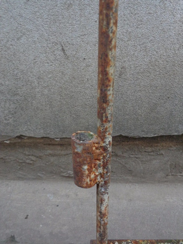 Porton Reja Antiguo Varilla Redonda 130 X 85 Cm (Usado)