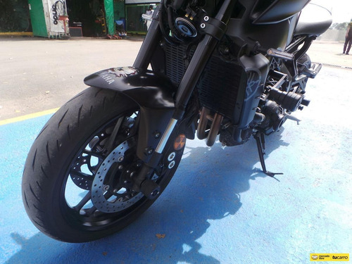 Imagen 23 de 25 de Yamaha Mt09