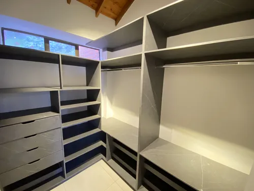 Casa En Arriendo Ubicada En El Poblado Sector Los Balsos (10672).