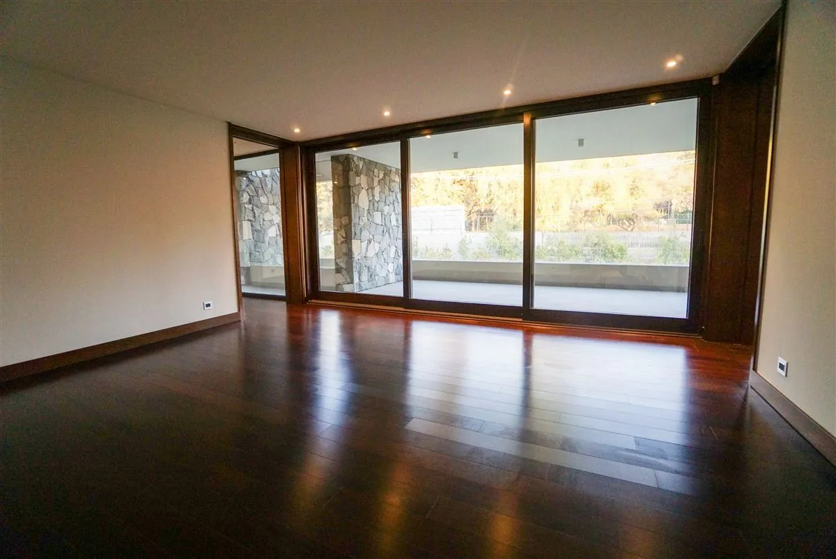 Imagen 4 de 14 de Departamento De Lujo 3 Dorm En Suite / 2 Salas De Estar