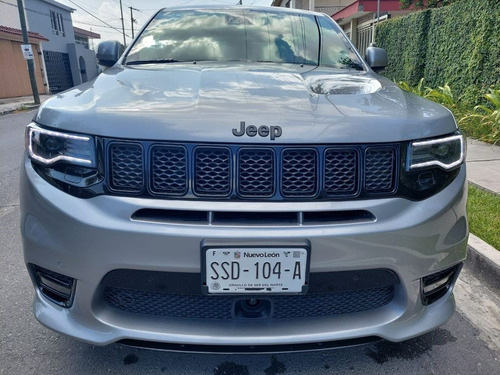 Imagen 11 de 15 de Jeep Cherokee Srt8 2018 Plata, 27,000 Km, Flamante