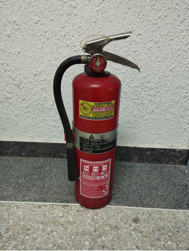 Extintor De Incendio 10lbrs (usado)