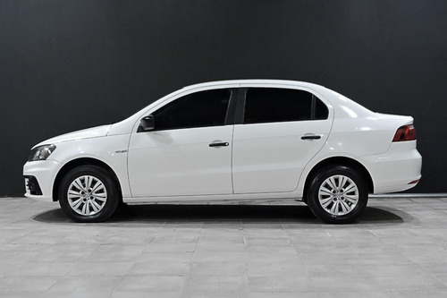 Imagen 5 de 14 de Volkswagen Voyage 1.6 Msi 2017