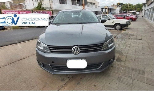 Volkswagen Vento 2.0 Sportline Tsi 200cv Bi-xenon Dsg