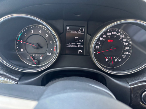 Jeep Grand Cherokee Laredo V6 Lujo 4x2 At