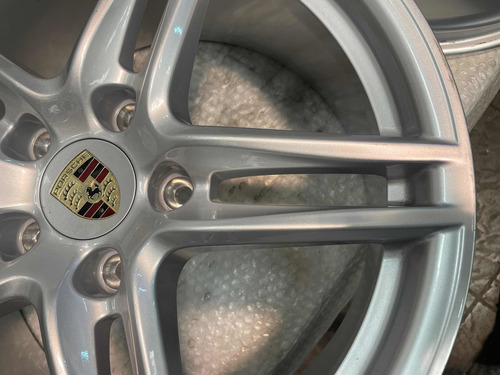 Rodas Originais De Porsche Carrera 991 /911 Aro 19 (2 Talas) (Usado)