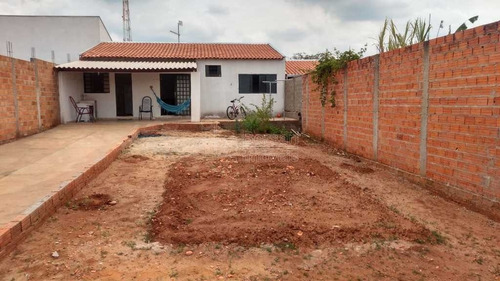Imagem 3 de 6 de Venda De Casas / Edícula Na Cidade De Araraquara 10743