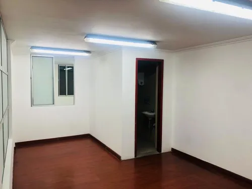 Bodega En Arriendo/venta En Santa Maria Del Lago. Cod A1002207