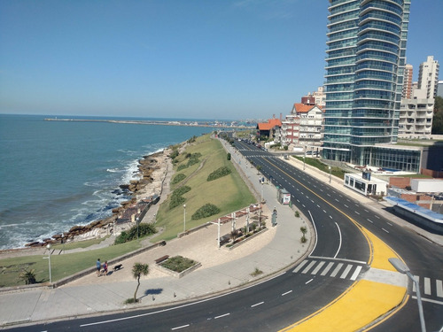 Departamento De 3 Ambientes En Playa Chica