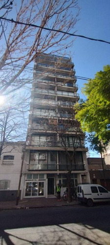 Monoambiente Divisible En Venta La Plata