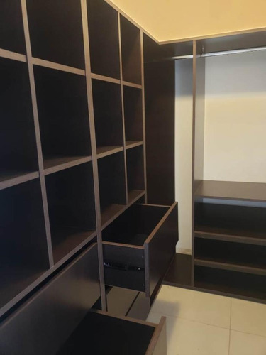 Excelente Departamento De 3 Ambientes En Villa Del Lago