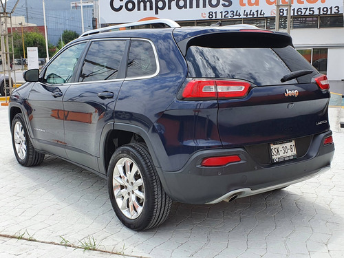 Imagen 7 de 15 de Jeep Cherokee 2014 2.4 Limited Premium Plus