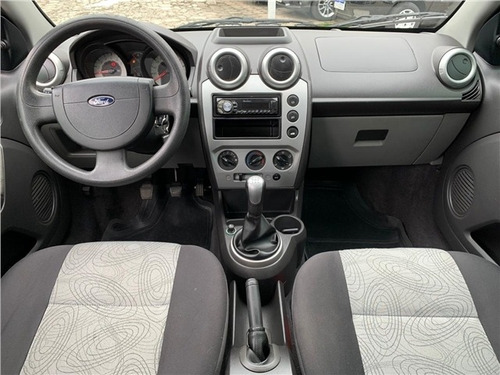 Ford Fiesta 1.6 Mpi Class Sedan 8v Flex 4p Manual