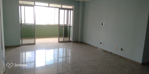 Imagem 4 de 14 de Apartamento A Venda Com 143 Metros No Coco -3006 Ap