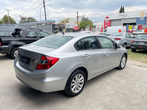 Honda Civic 1.8 Lxs At 140cv