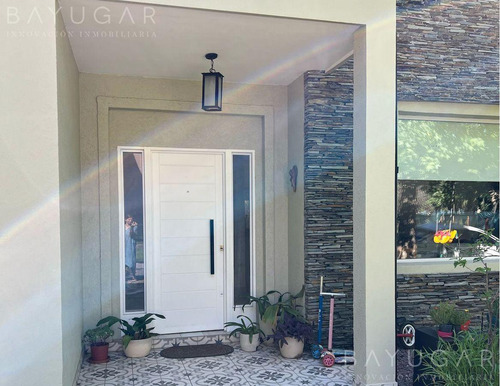 Venta - Casa Barrio Privado Sausalito / Pilar Apto Crédito