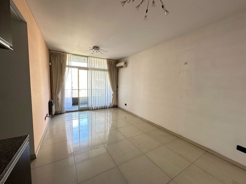 Venta Semipiso 3 Ambientes En Flores