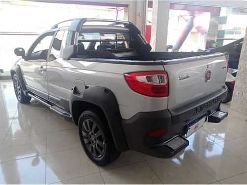 Imagem 4 de 9 de Fiat Strada 1.8 Mpi Adventure Ce 16v Flex 2p Manual