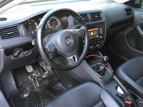 Volkswagen Vento 2.5 Luxury 170cv 2014