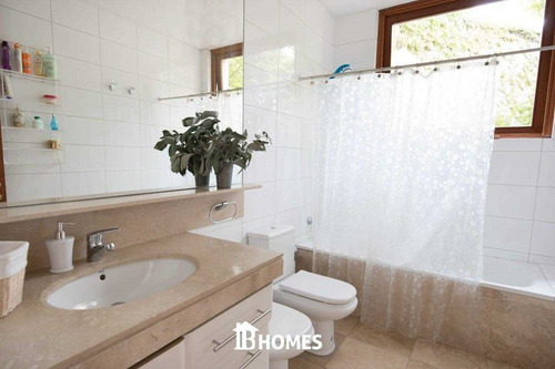 Imagen 3 de 30 de Preciosa Casa Mediterránea En Venta En Lo Barnechea