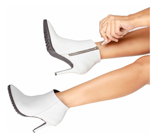 Imagen 2 de 9 de Botines De Mujer De Cuero Botas Viterbo - Ferraro