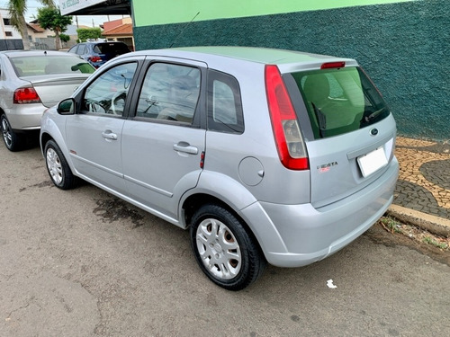 Imagem 4 de 6 de Ford Fiesta Class 1.6 Flex