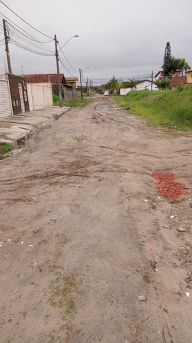Casa 2 Cômodos 2 Banheiro Quintal Grande 210